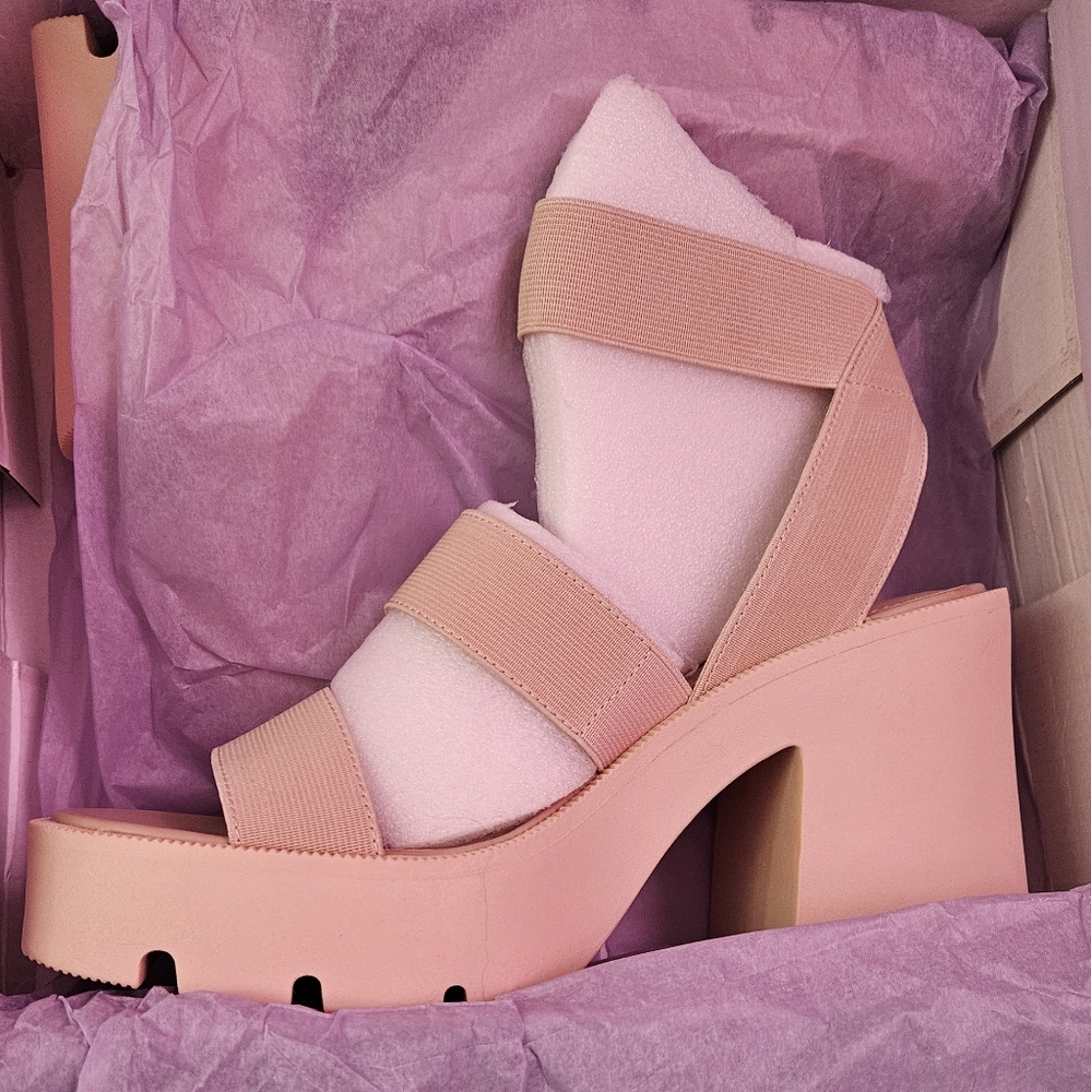 Madden Girl - Temple Platform Sandal - Natural -Size 7 - NWT